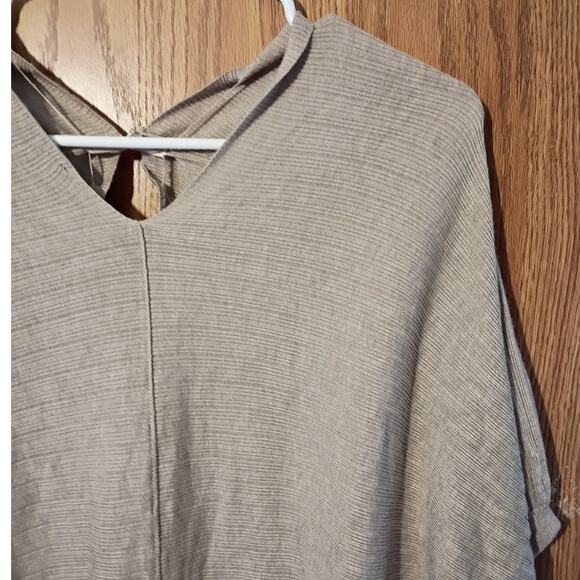 WHBM Neutral Cocoon Dolman Knit Top Medium V Neck Oversized Minimalist Capsule - Picture 8 of 11